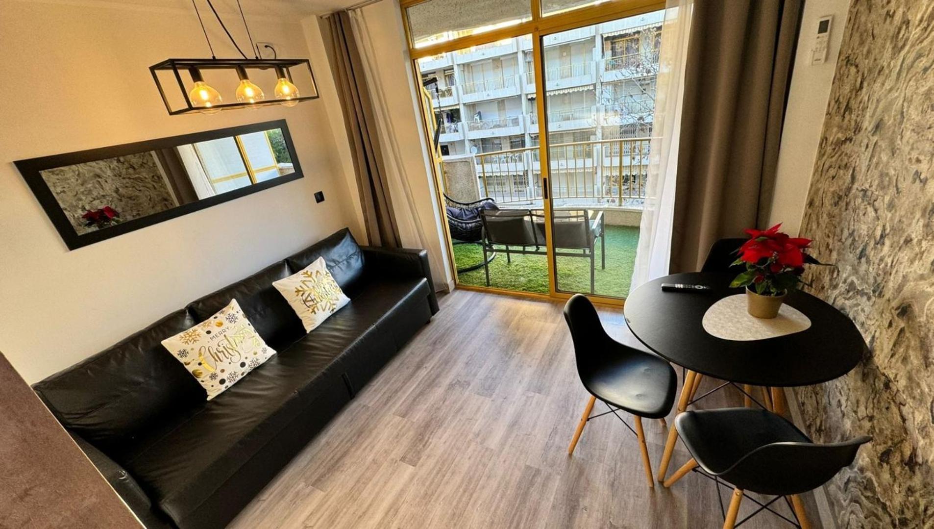 A Estrenar Preciosos Apartamentos Aparthotel Inter2, New Apartments Ln Aparthotel 12 Months Open! Self Check In! Reserva Garaje! Salou Exterior foto